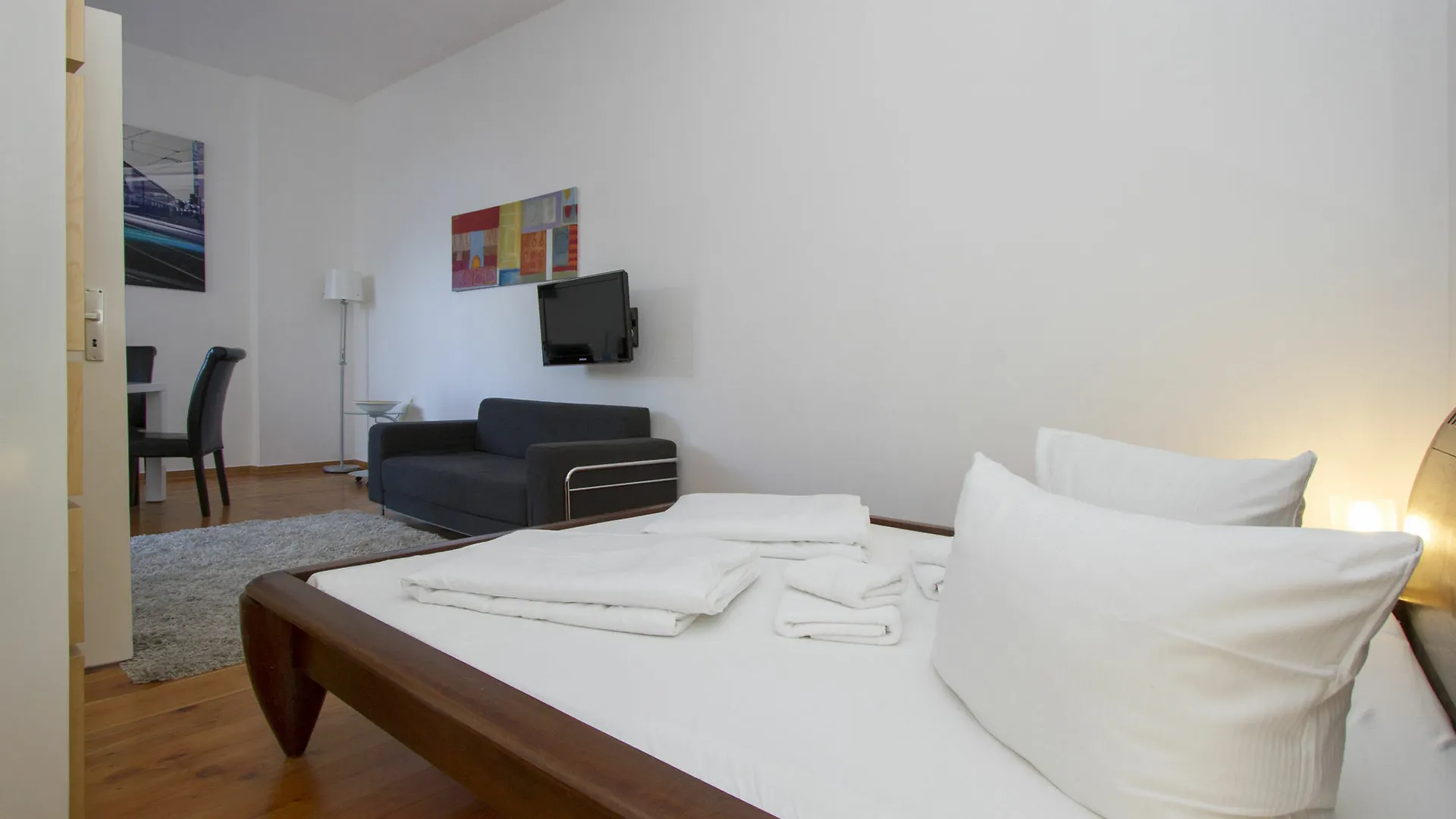 Apartments Im Arnimkiez Berlino 0*,