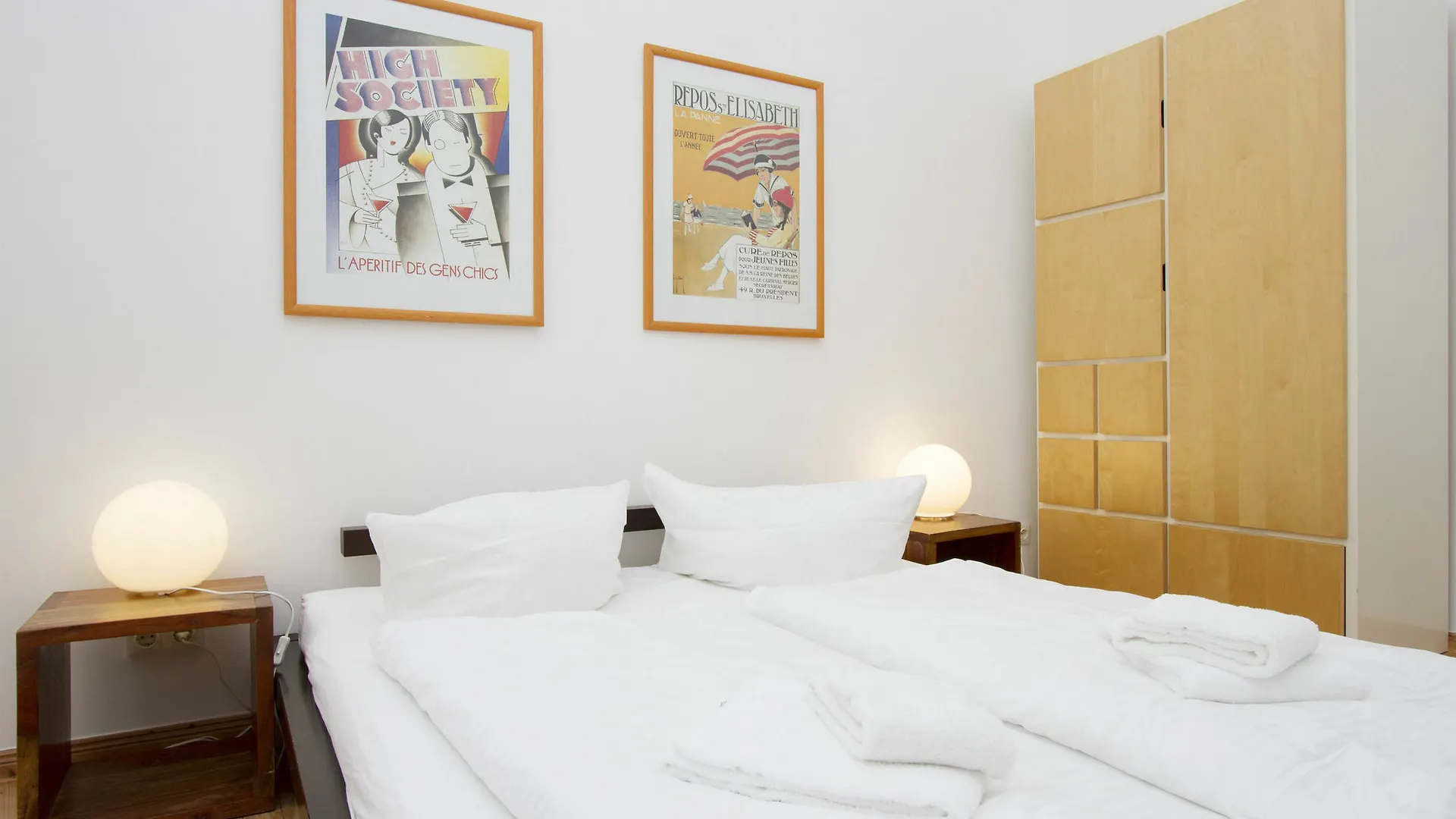 Apartments Im Arnimkiez Berlino