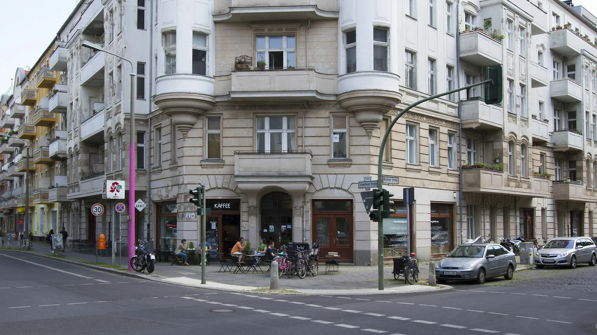 Apartments Im Arnimkiez Berlino
